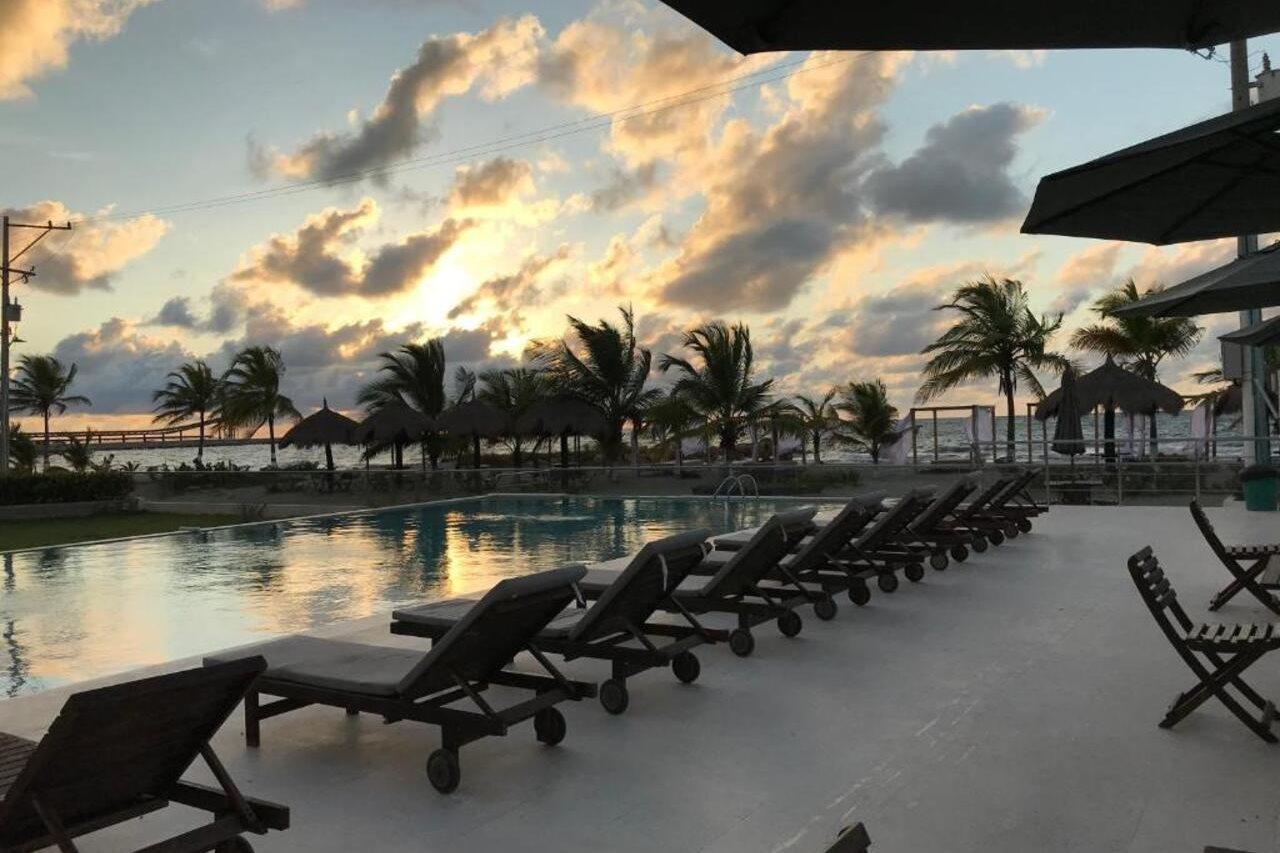 Loa Tolu By Bernalo Hotels Exterior foto