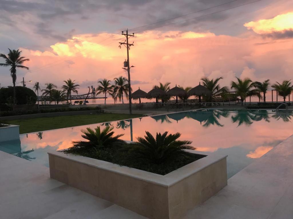 Loa Tolu By Bernalo Hotels Exterior foto